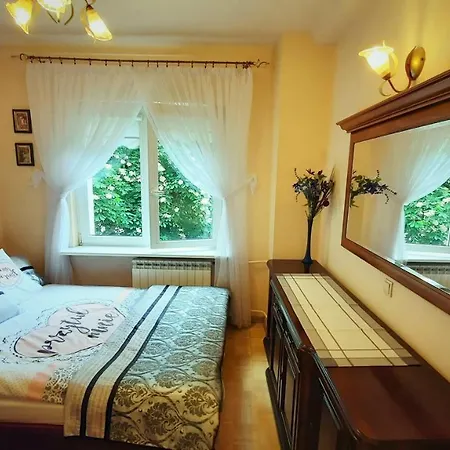 Basniowy Apartament Apartment Warsaw