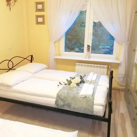 Apartament Baśniowy Apartament *